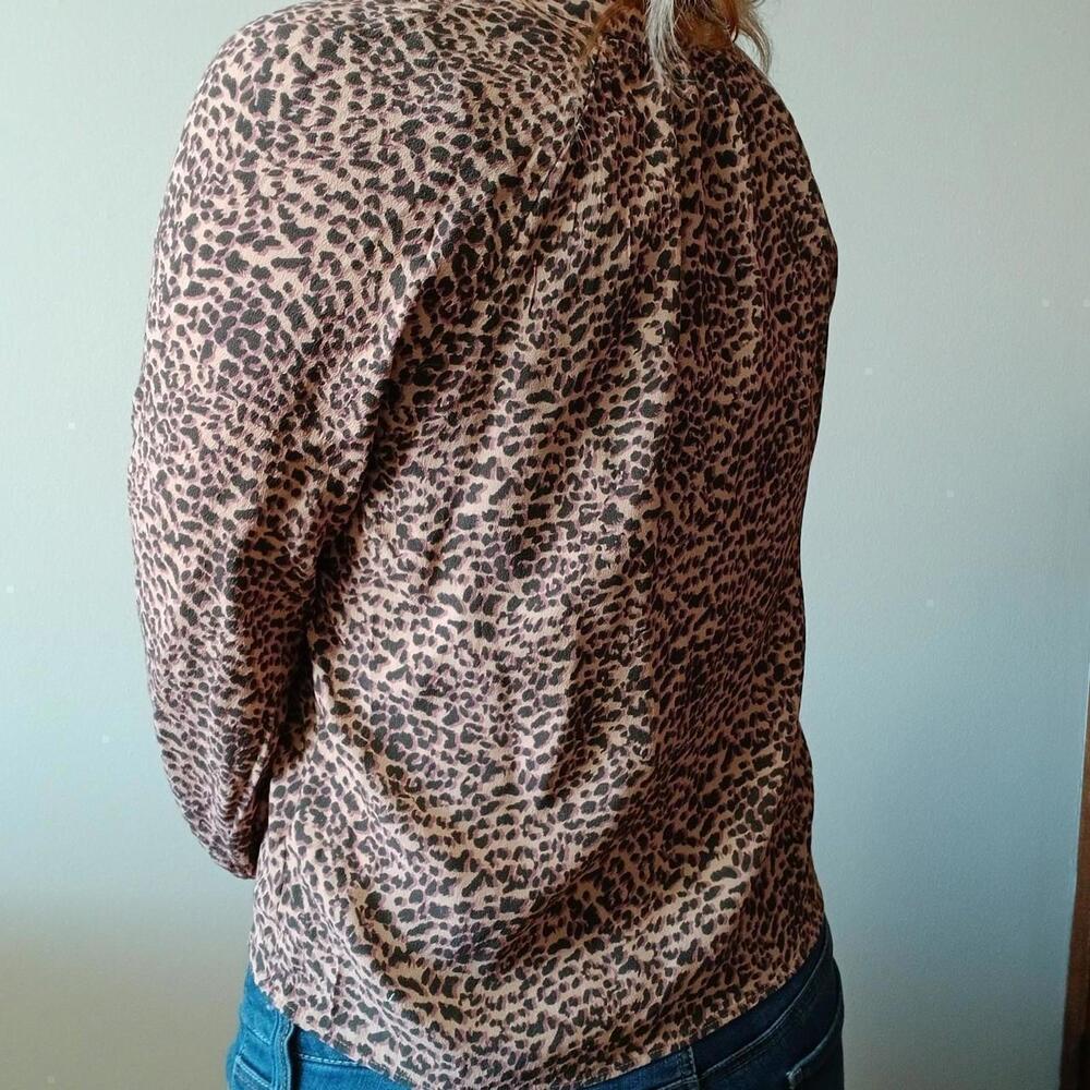 Boho leopard print‎ peasant blouse - Picture 2 of 5